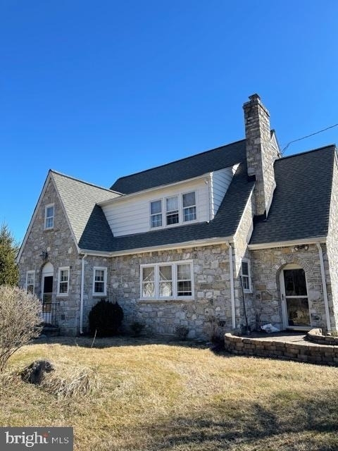 2663 Halfway Road - Photo 1