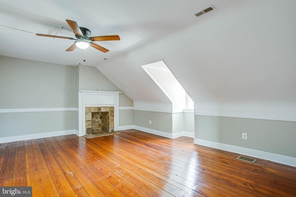 312 William Street - Photo 13