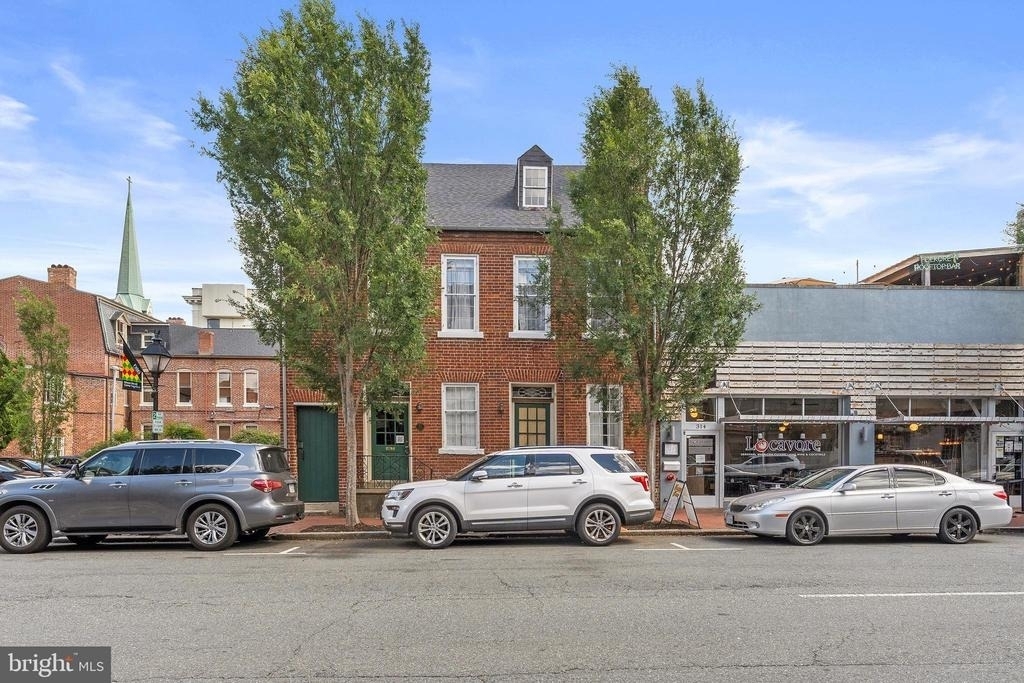 312 William Street - Photo 35