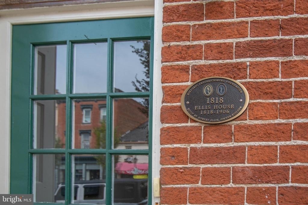 312 William Street - Photo 3