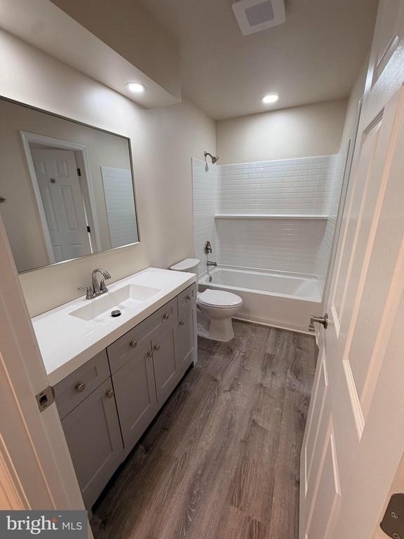 665 Highview Court - Photo 10