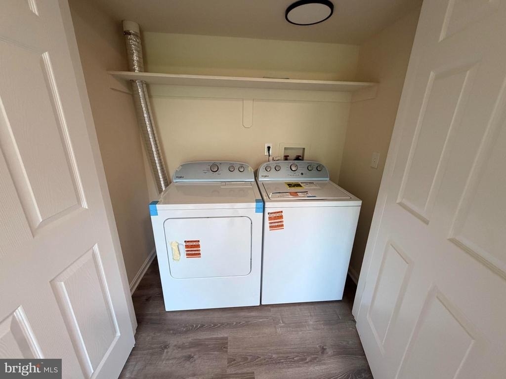 665 Highview Court - Photo 4