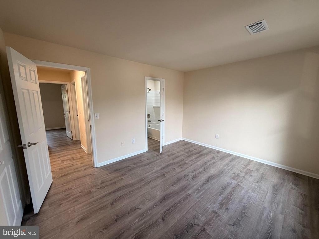 665 Highview Court - Photo 7
