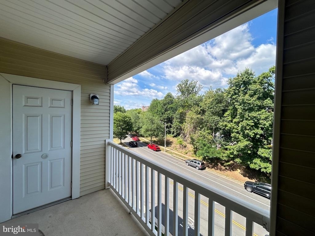 4561 Strutfield Lane - Photo 10