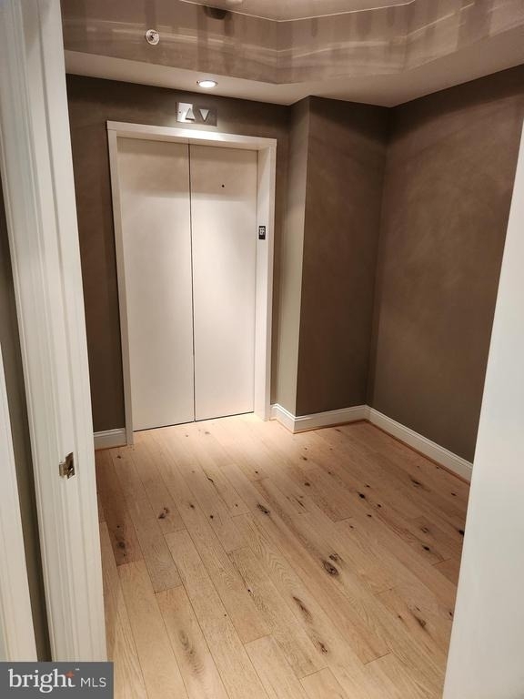 1881 N Nash Street - Photo 2