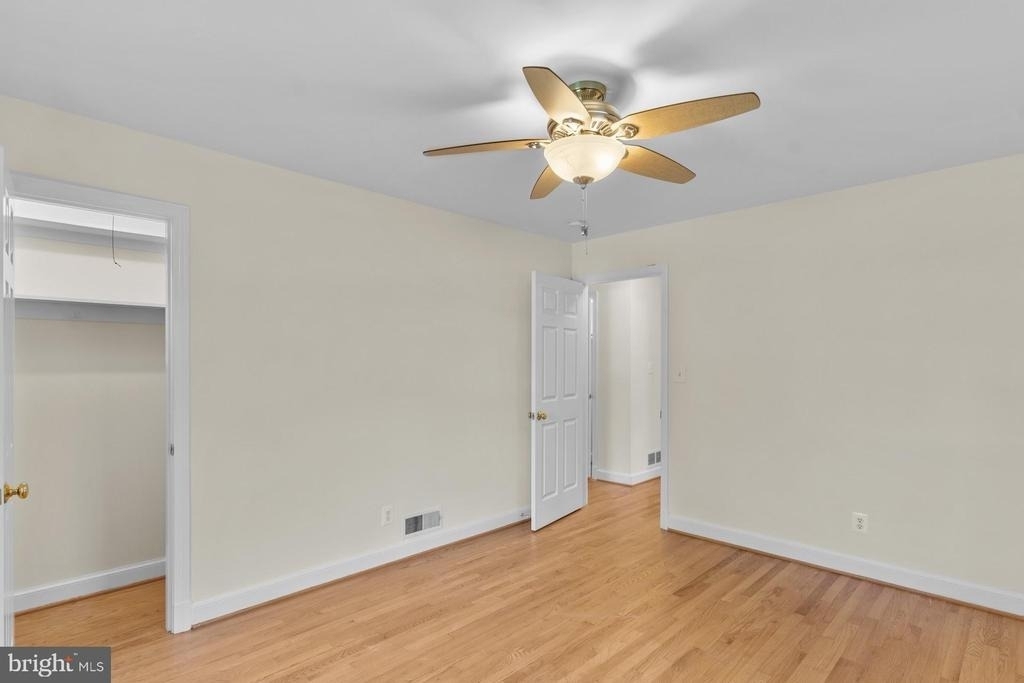 5534 17th Street N - Photo 14
