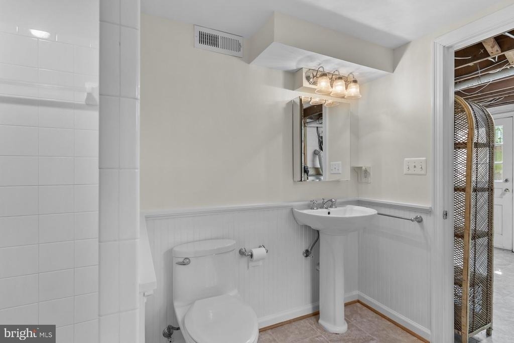 5534 17th Street N - Photo 25