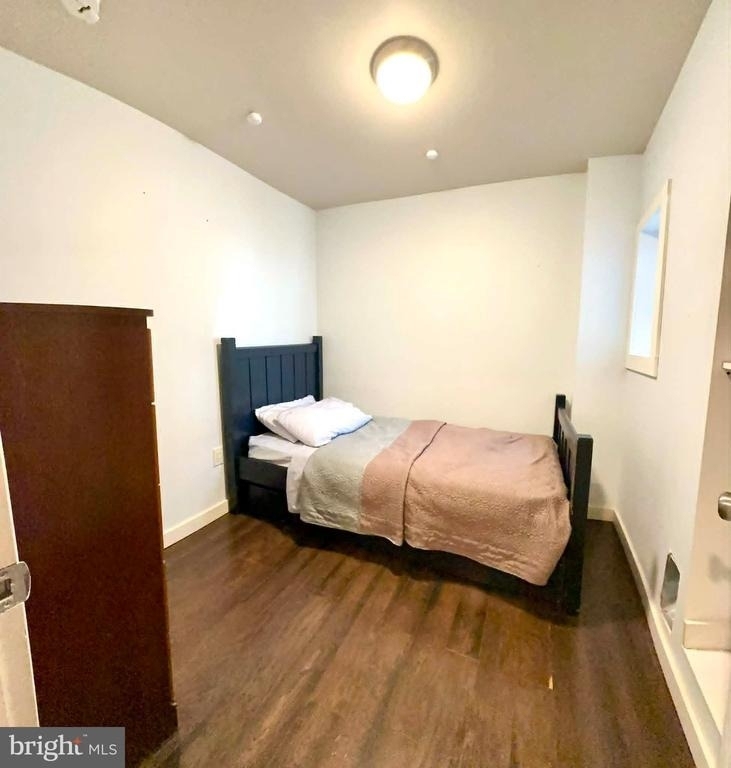 1209 Peters Street - Photo 8