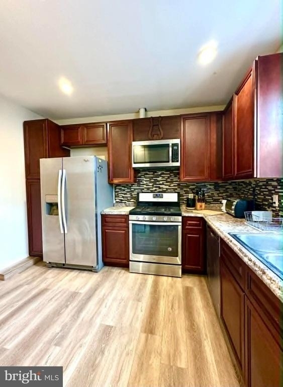 1209 Peters Street - Photo 3