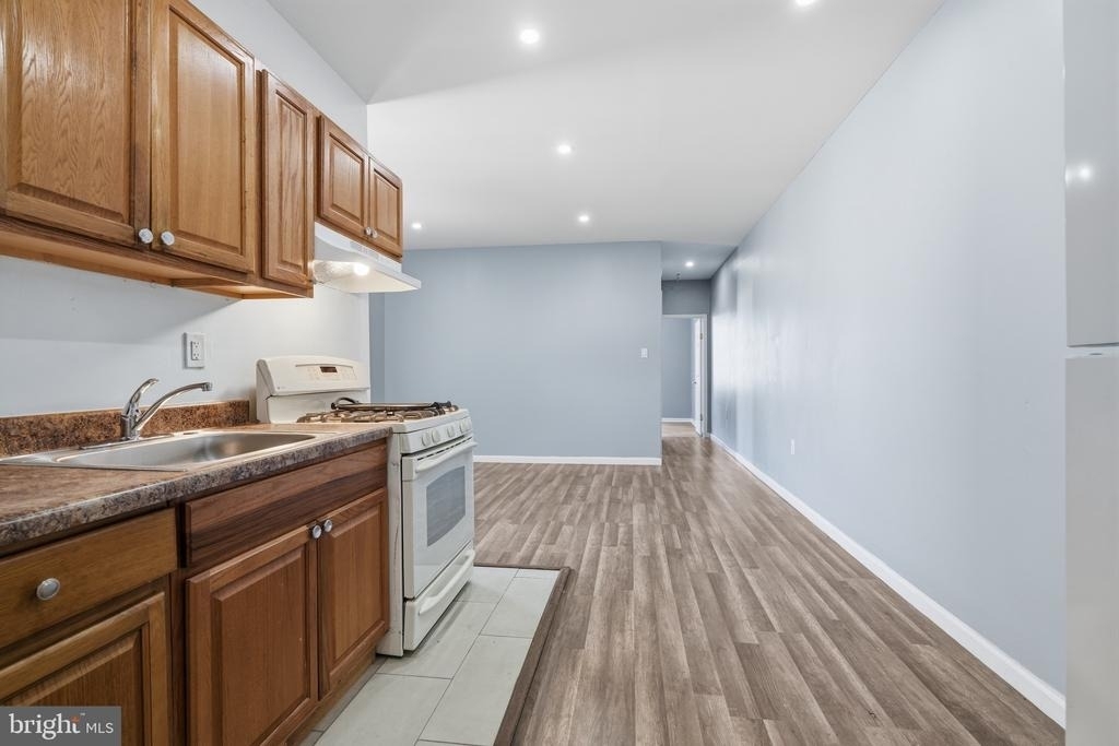 4721 Melrose Street - Photo 6