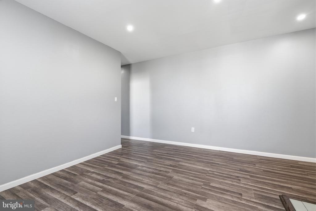 4721 Melrose Street - Photo 2