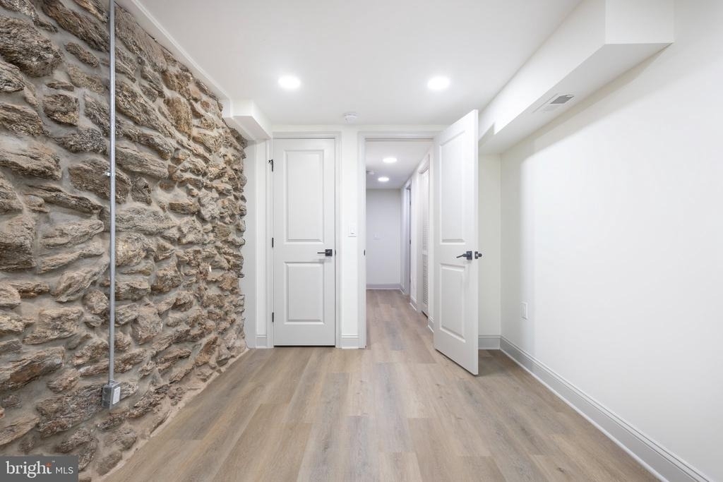 2912 W Susquehanna Avenue - Photo 27