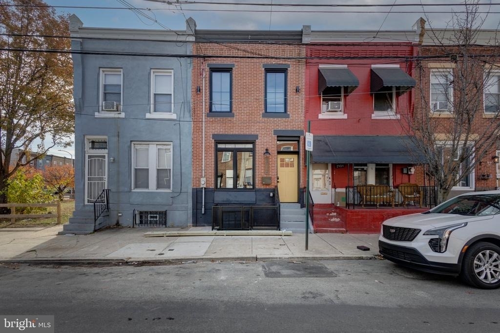 2912 W Susquehanna Avenue - Photo 1
