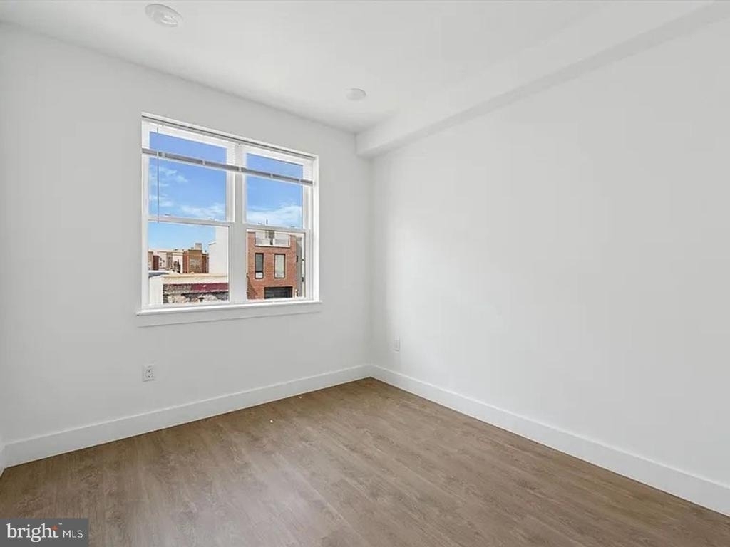 2520 N Front St - Photo 2