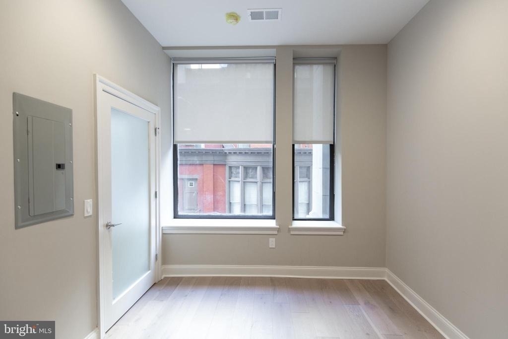 1411-6 Walnut Street - Photo 19