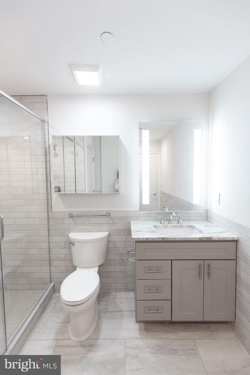 1411-6 Walnut Street - Photo 12