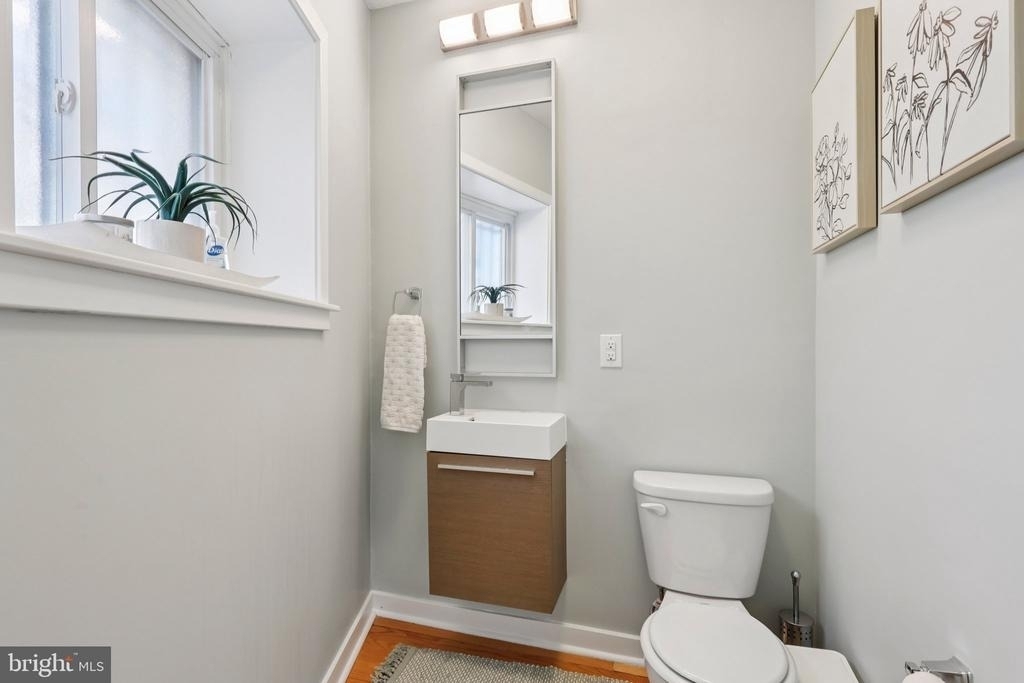 2019 W Girard Avenue - Photo 15