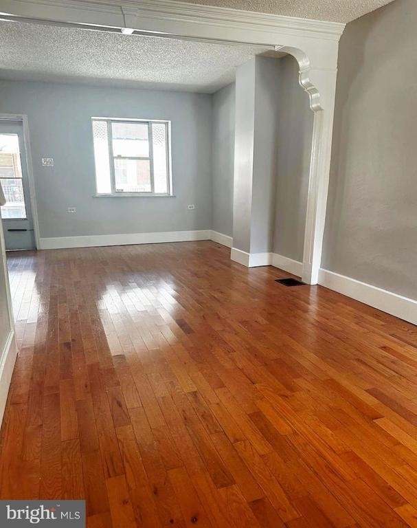 2517 S Mildred Street - Photo 1