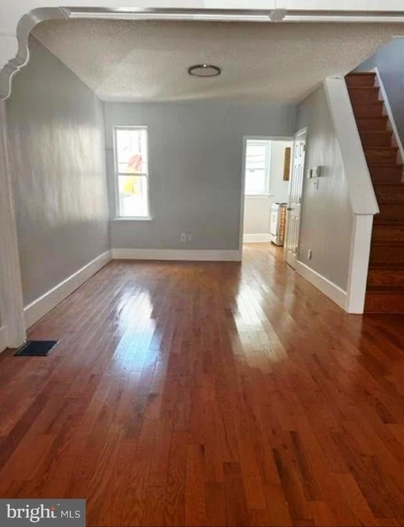 2517 S Mildred Street - Photo 0