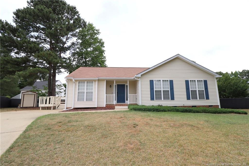 504 Noonday Court - Photo 0