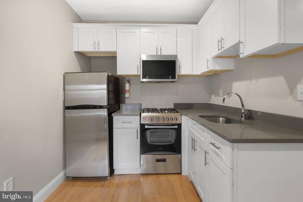 1302 N 19th Street - Photo 1