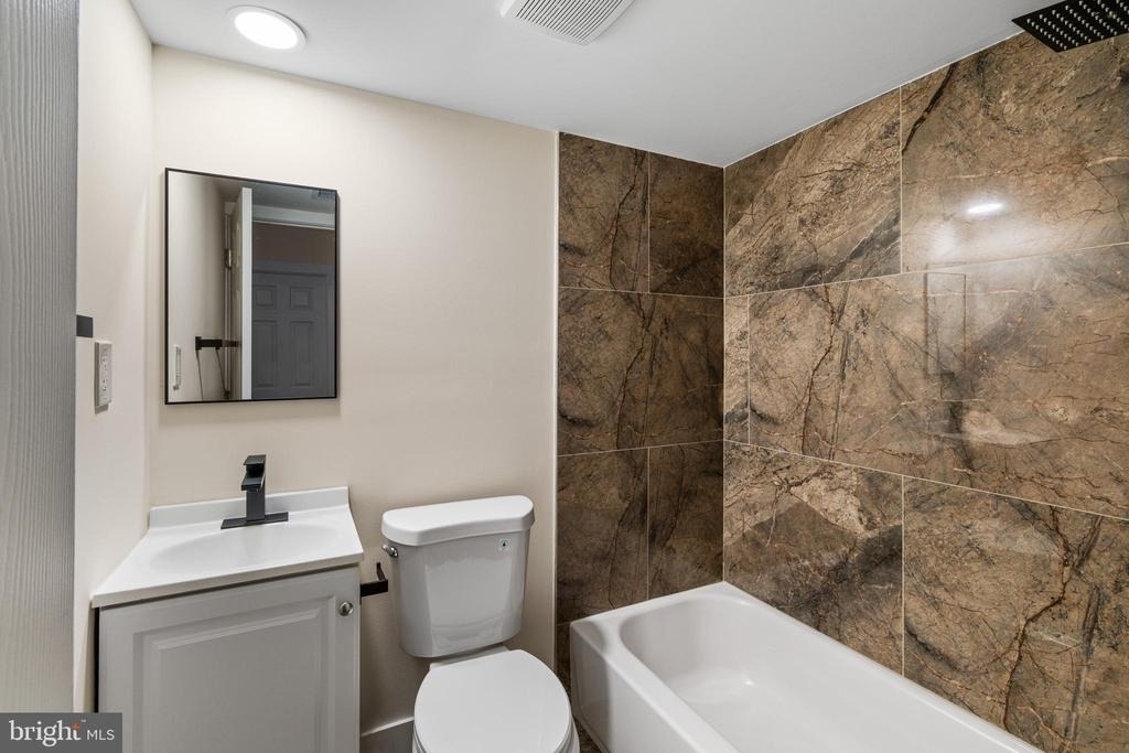 8030 Ditman Street - Photo 17