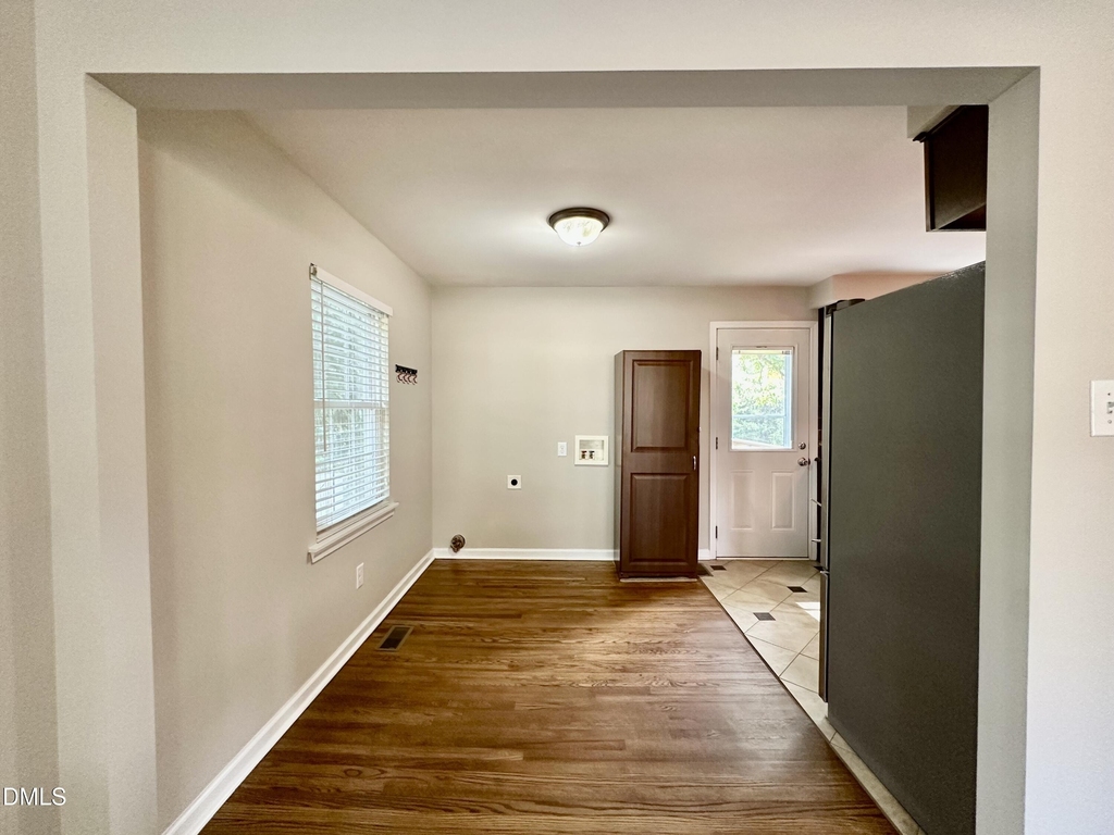 2725 Newbold Street - Photo 8