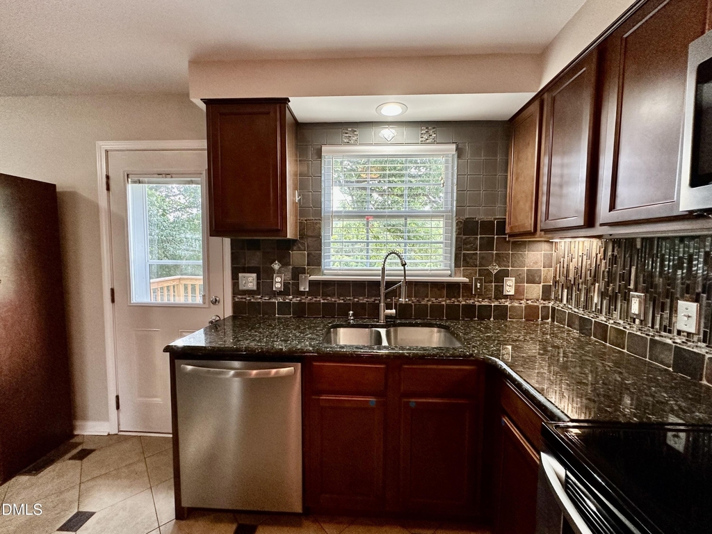 2725 Newbold Street - Photo 11