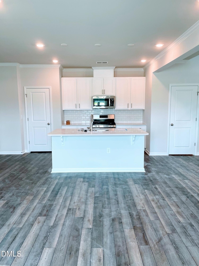 4921 Oolite Street - Photo 2
