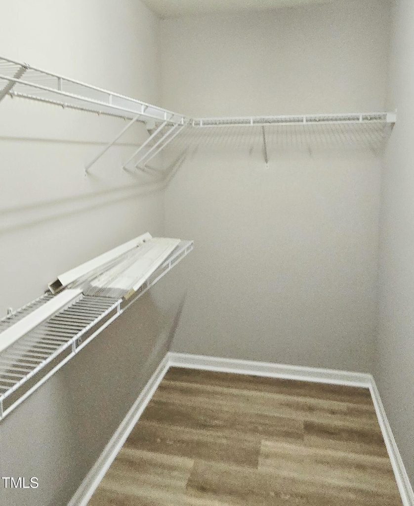 3010 Remington Oaks Circle - Photo 4