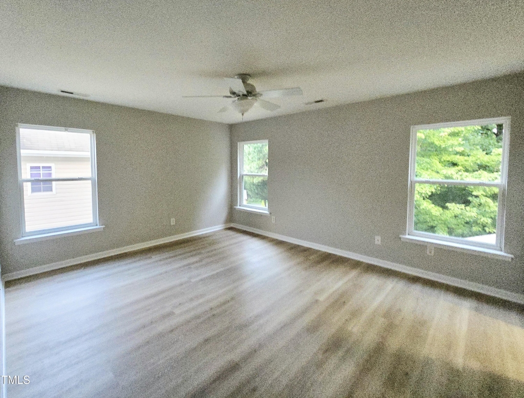 3010 Remington Oaks Circle - Photo 2