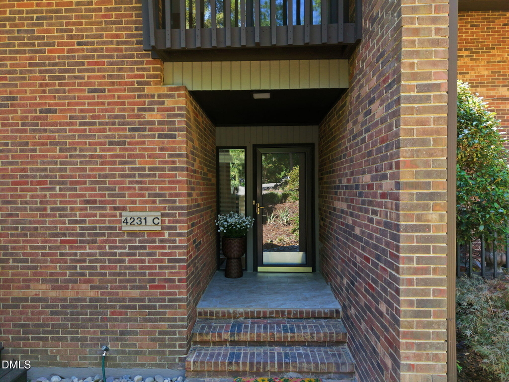 4231 American Drive - Photo 2