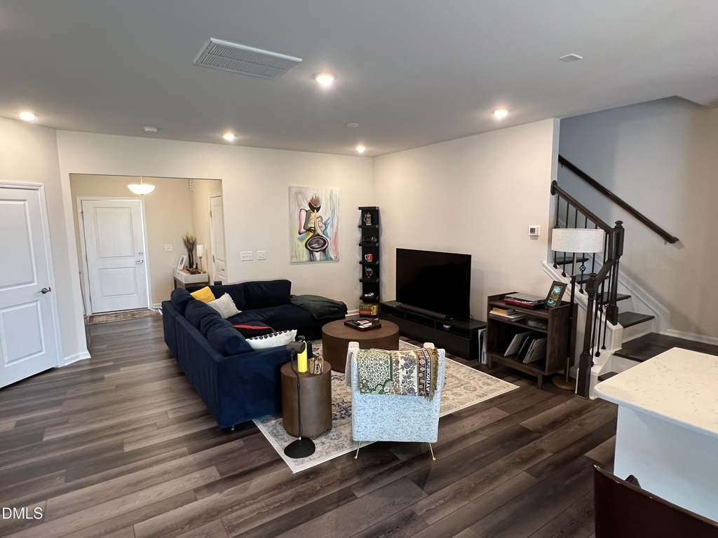 1176 Citadel Avenue - Photo 3