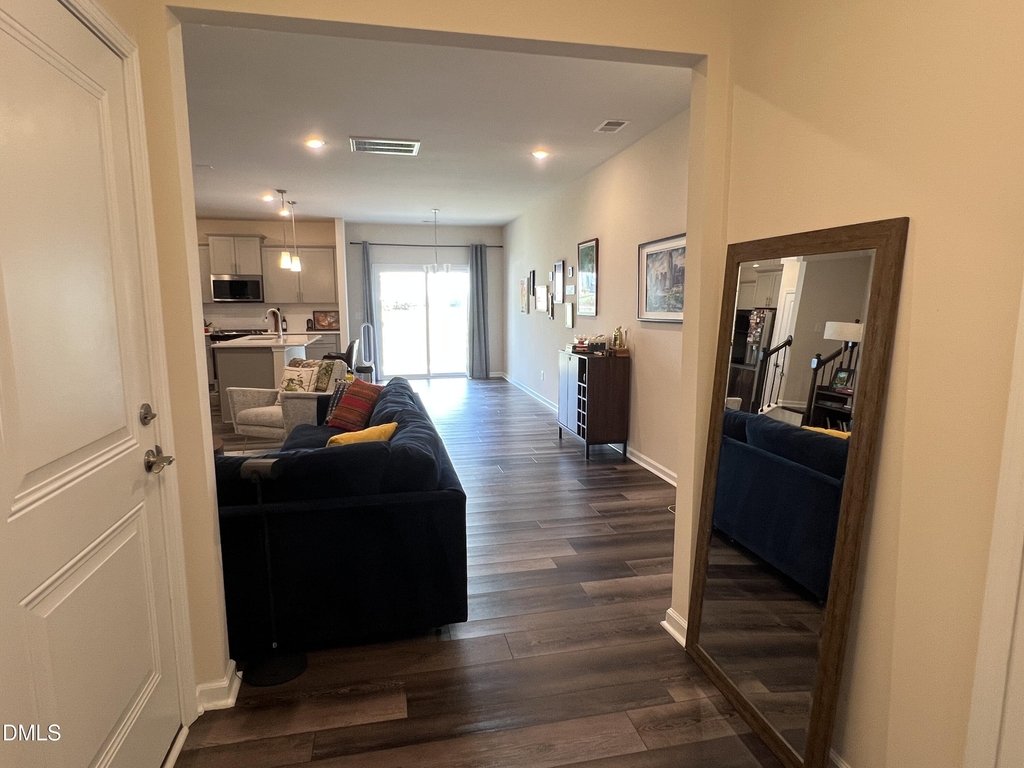 1176 Citadel Avenue - Photo 2