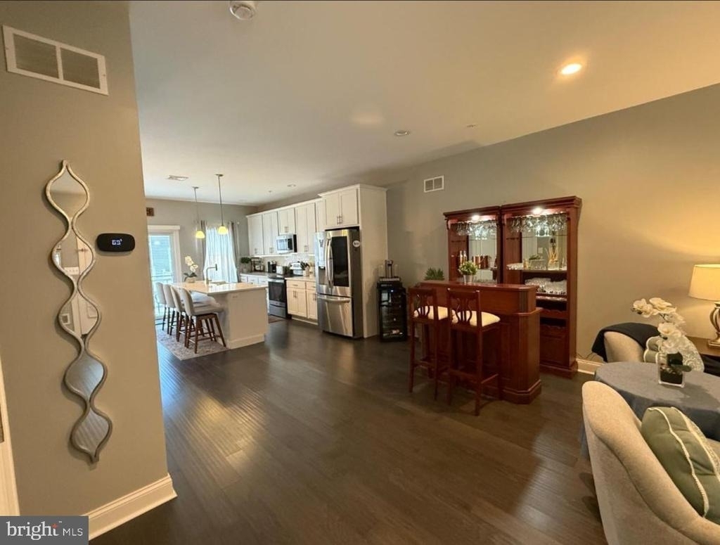 428 Hurst Street - Photo 8