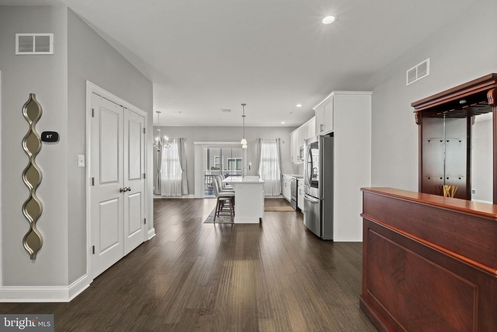 428 Hurst Street - Photo 5