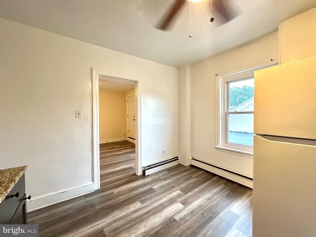 914 Swede Street - Photo 9