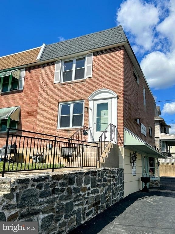 7801 Westview Avenue - Photo 1