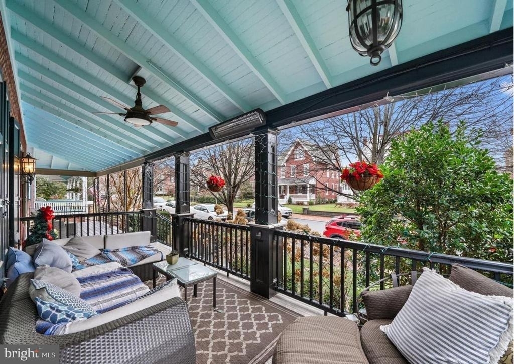 415 W Union Street - Photo 4