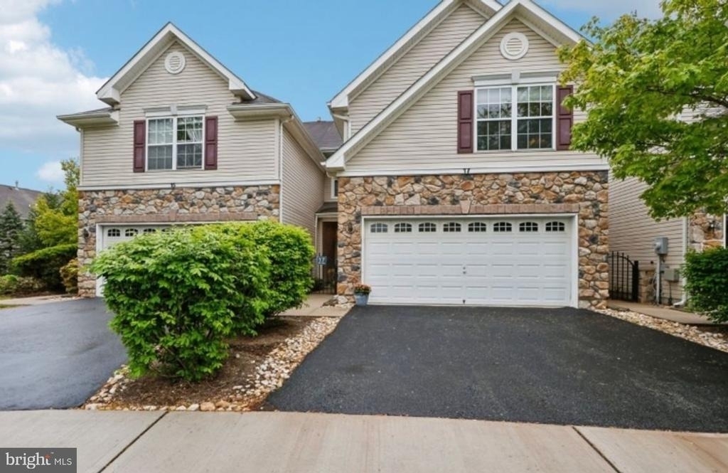 17 Miller Circle - Photo 0