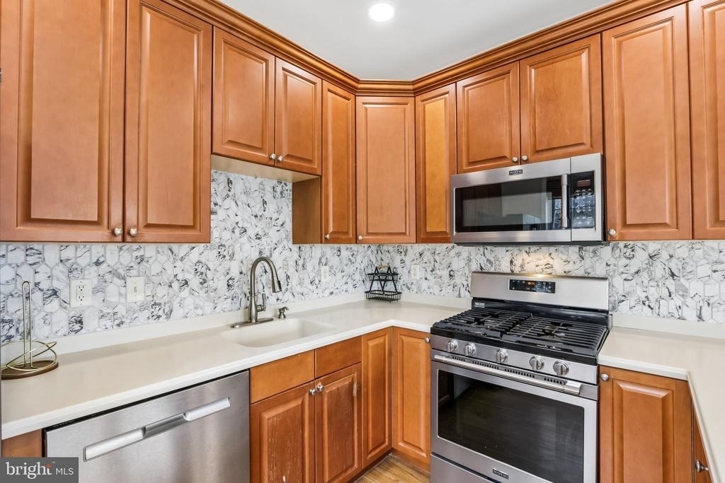 121 Kyle Way - Photo 15