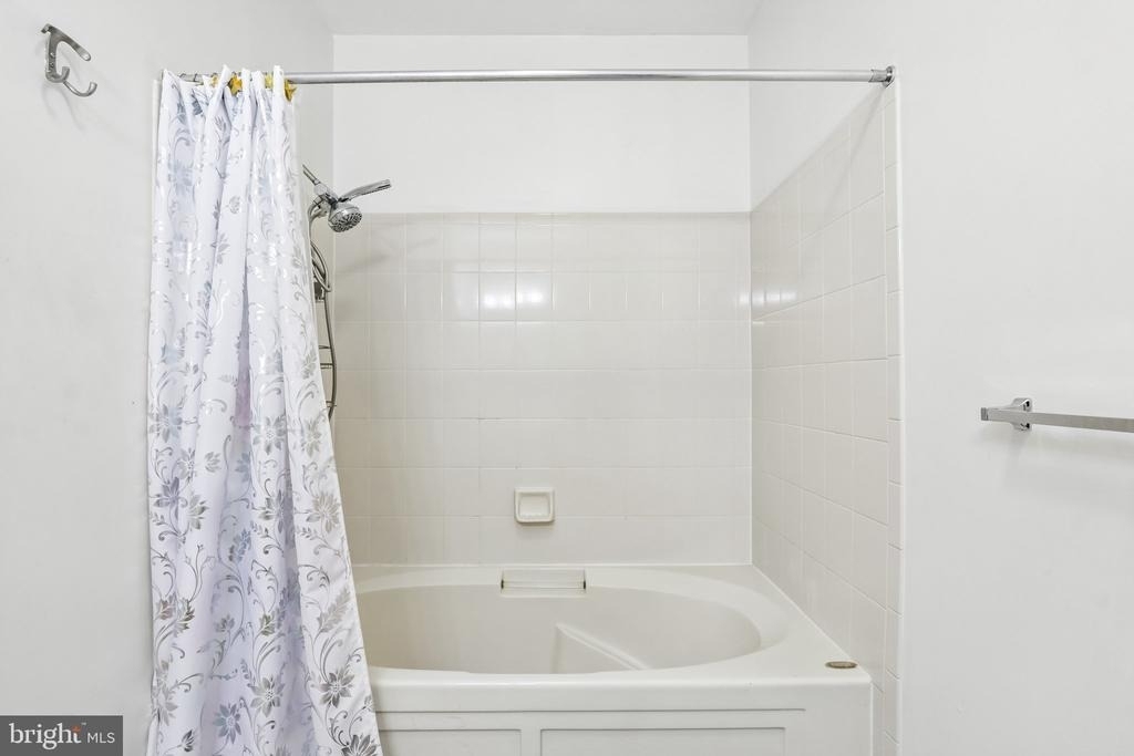121 Kyle Way - Photo 20