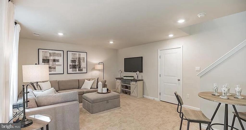 1105 Foster Drive - Photo 14