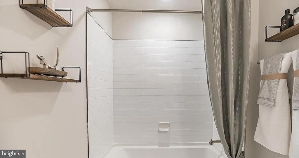 1105 Foster Drive - Photo 12