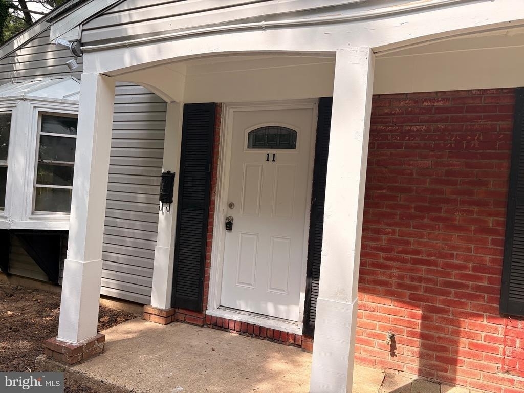11 Ridgewood Place - Photo 1