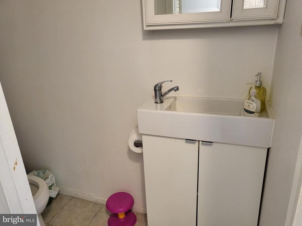 17 Roberts Place - Photo 6