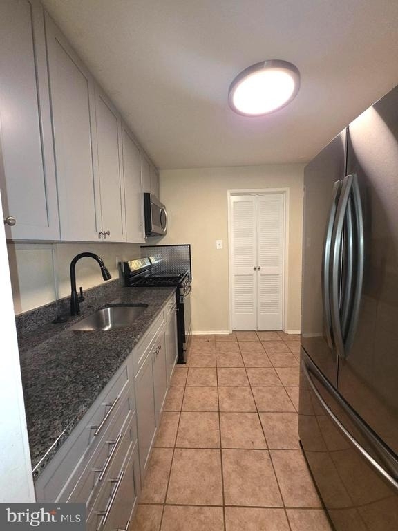 7320 Donnell Place - Photo 4