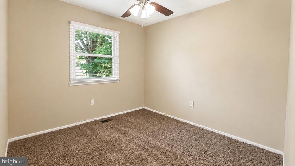 4409 Bishopmill Drive - Photo 14