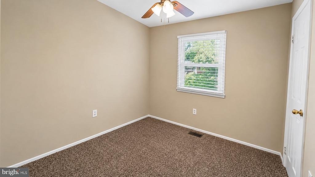 4409 Bishopmill Drive - Photo 11