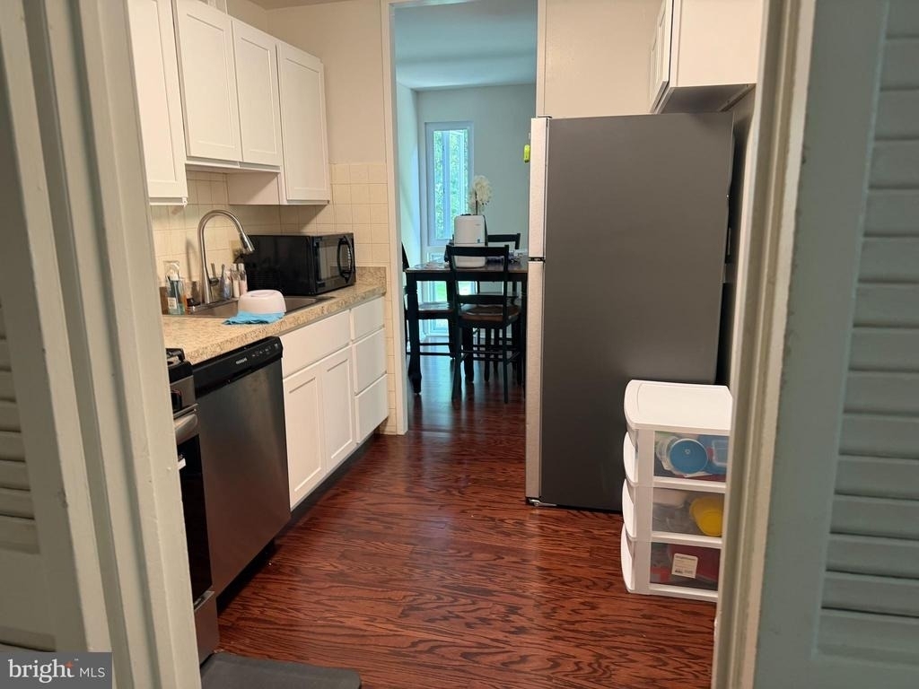 7260 Donnell Place - Photo 5
